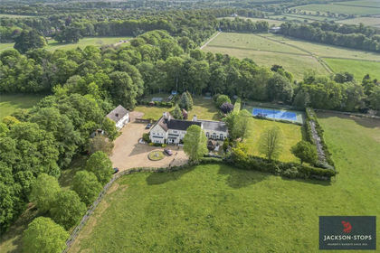 3.6 acres of Country Home for sale in Moulton