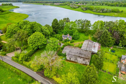 1 acre of House with Land for sale in Siddington