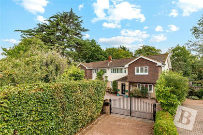 1 acre of House with Land for sale in Braintree