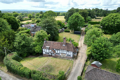 Cottage for sale in Haywards Heath