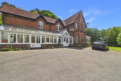 2 acres of House with Land for sale in Meavy