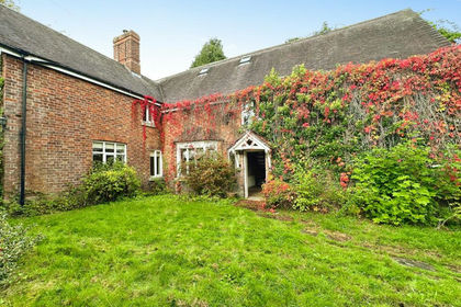 3.5 acres of House with Land for sale in Harley
