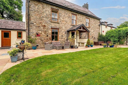 18 acres of Farmhouse for sale in Llandovery