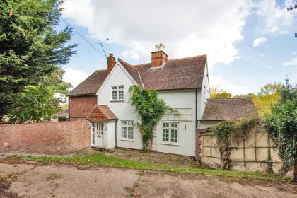 1.4 acres of House with Land for sale in Swanley