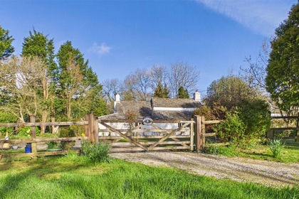 5 acres of Farmhouse for sale in North Petherwin