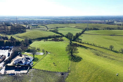 12.6 acres of Grazing Land for sale in Mid Dunbartonshire