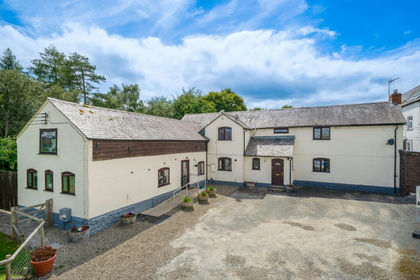 Barn Conversion for sale in Richard's Castle (Shropshire)