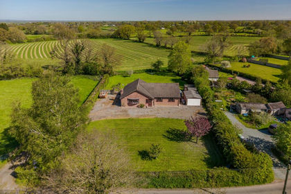 1.2 acres of House with Land for sale in Audlem