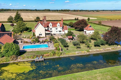 5.3 acres of Land for sale in Pakenham