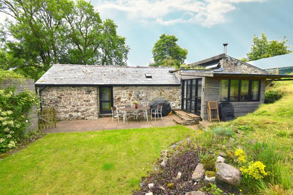 4.1 acres of Barn Conversion for sale in Ystradfellte