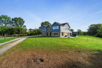 4.6 acres of House with Land for sale in Gosfield