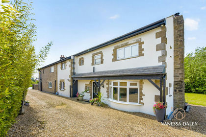 Barn Conversion for sale in Longridge