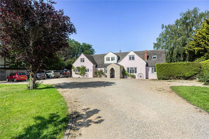 1 acre of House with Land for sale in Cumnor