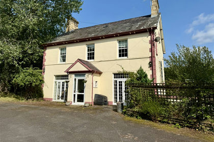 17 acres of Smallholding for sale in Tregaron