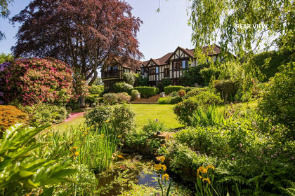 1 acre of House with Land for sale in Crowborough