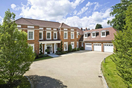 1 acre of House with Land for sale in Windsor