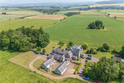 Holiday Let Property for sale in Whittingham