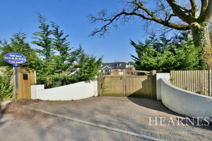 2.5 acres of House with Land for sale in West Parley