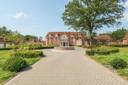 9.1 acres of Land for sale in Curdridge