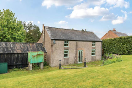 3 acres of Cottage for sale in Churchstoke