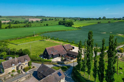 Barn Conversion for sale in Cardington