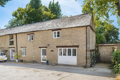 Barn Conversion for sale in Bicester