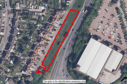 Cheap Land for sale in Chelmsford