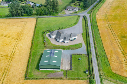 2 acres of House with Land for sale in Gordon and Buchan