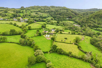 30 acres of Farmhouse for sale in Bridford
