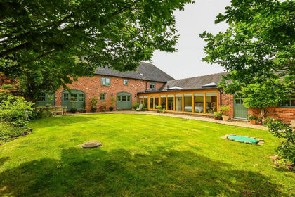 Barn Conversion for sale in Colton