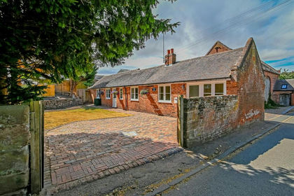 Barn Conversion for sale in Claverley