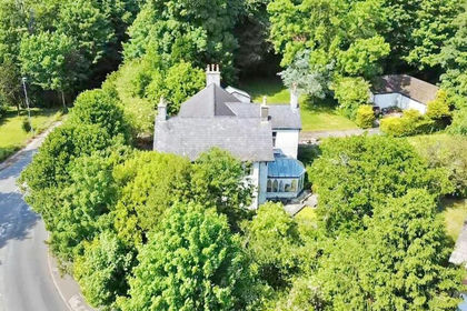1 acre of House with Land for sale in Singleton