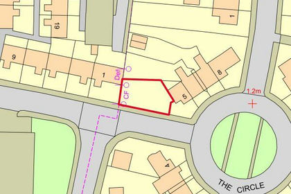 Small Plot of Land for auction in Thurrock