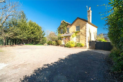 8.7 acres of House with Land for sale in Horam