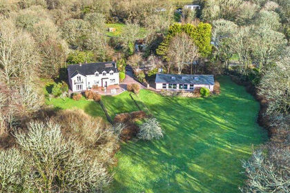 2.2 acres of House with Land for sale in Kea