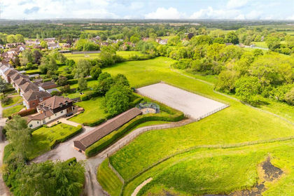 3.6 acres of Equestrian property for sale in Little Horwood