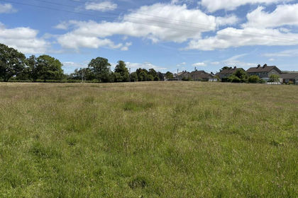 14.4 acres of Vacant Land for sale in Llanyre