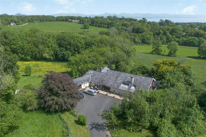 13 acres of House with Land for sale in Llanystumdwy