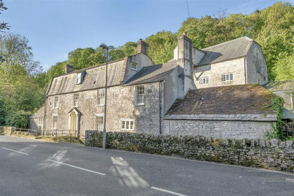 4.9 acres of Country Home for sale in Weymouth