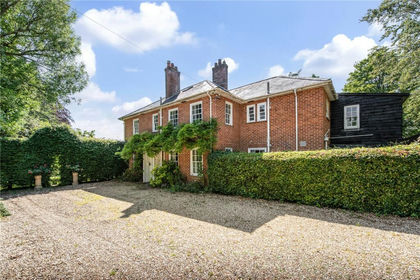 1 acre of House with Land for sale in Compton and Shawford