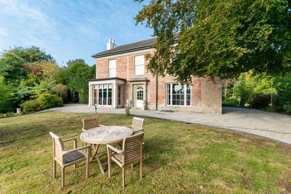 2 acres of Land for sale in Castle Donington