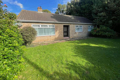 2.5 acres of Farmhouse for sale in Walsoken