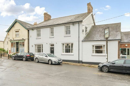Pub for sale in Catworth