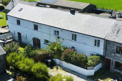 Land for sale in Delabole