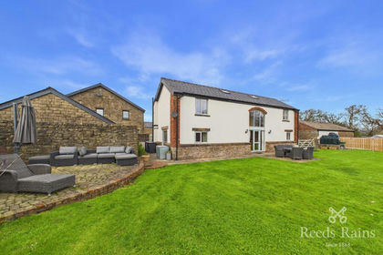 Barn Conversion for sale in Catterall