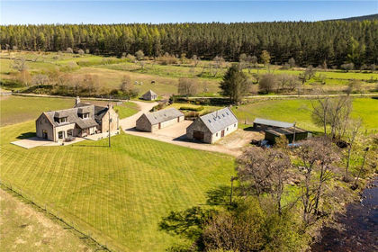 46 acres of Equestrian property for sale in West Aberdeenshire and Kincardine