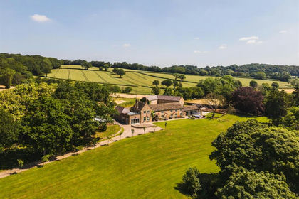 8 acres of House with Land for sale in Barlow