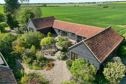 Barn Conversion for sale in Loddon