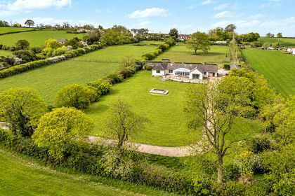 3.3 acres of Equestrian property for sale in Ashcott
