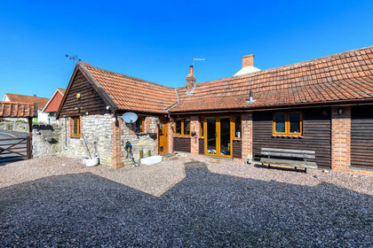 Barn Conversion for sale in Chilton Polden